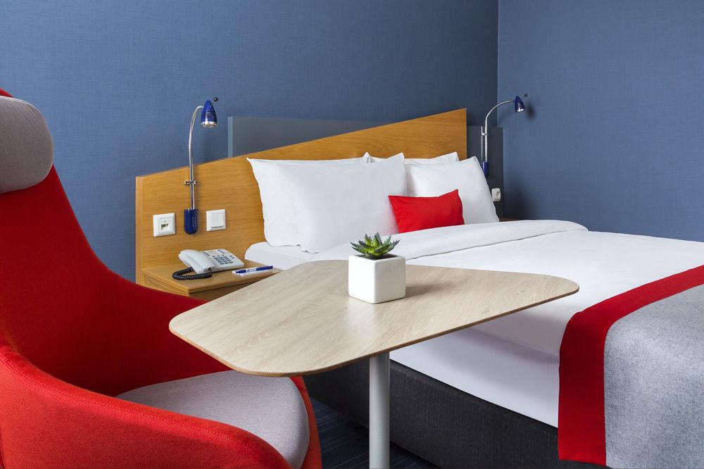 Express By Ihg